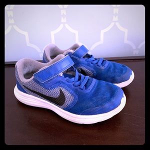 Boys Blue Nike sneakers size 13